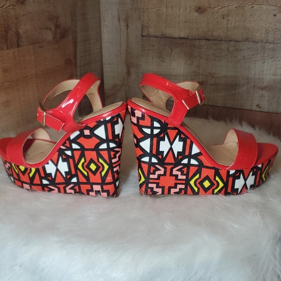 Liliana Wedges - Picture 5 of 12